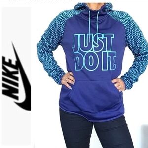 Nike Women's Purple and Teal Hoodie